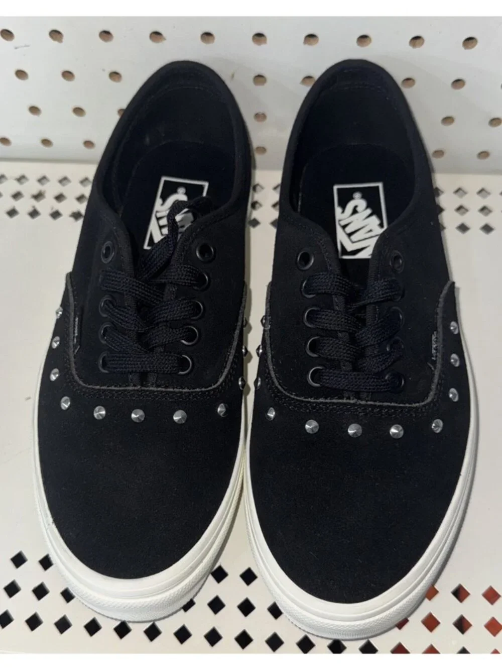 VANS Authentic Spikes Womens Lace Up Suede Athletic Skate Shoes Size 8 Black